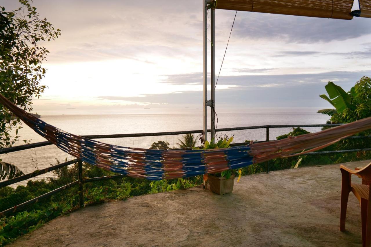 The View Padang, Amazing View, 8 Mins Mentawai Fast Ferry, Cold Beer,Close To Restaurants ปาดัง ภายนอก รูปภาพ
